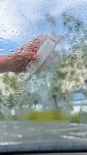 HydroCleanse™ | Clear Vision, Effortless Cleaning.